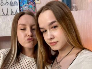 SheenaAndChelsea